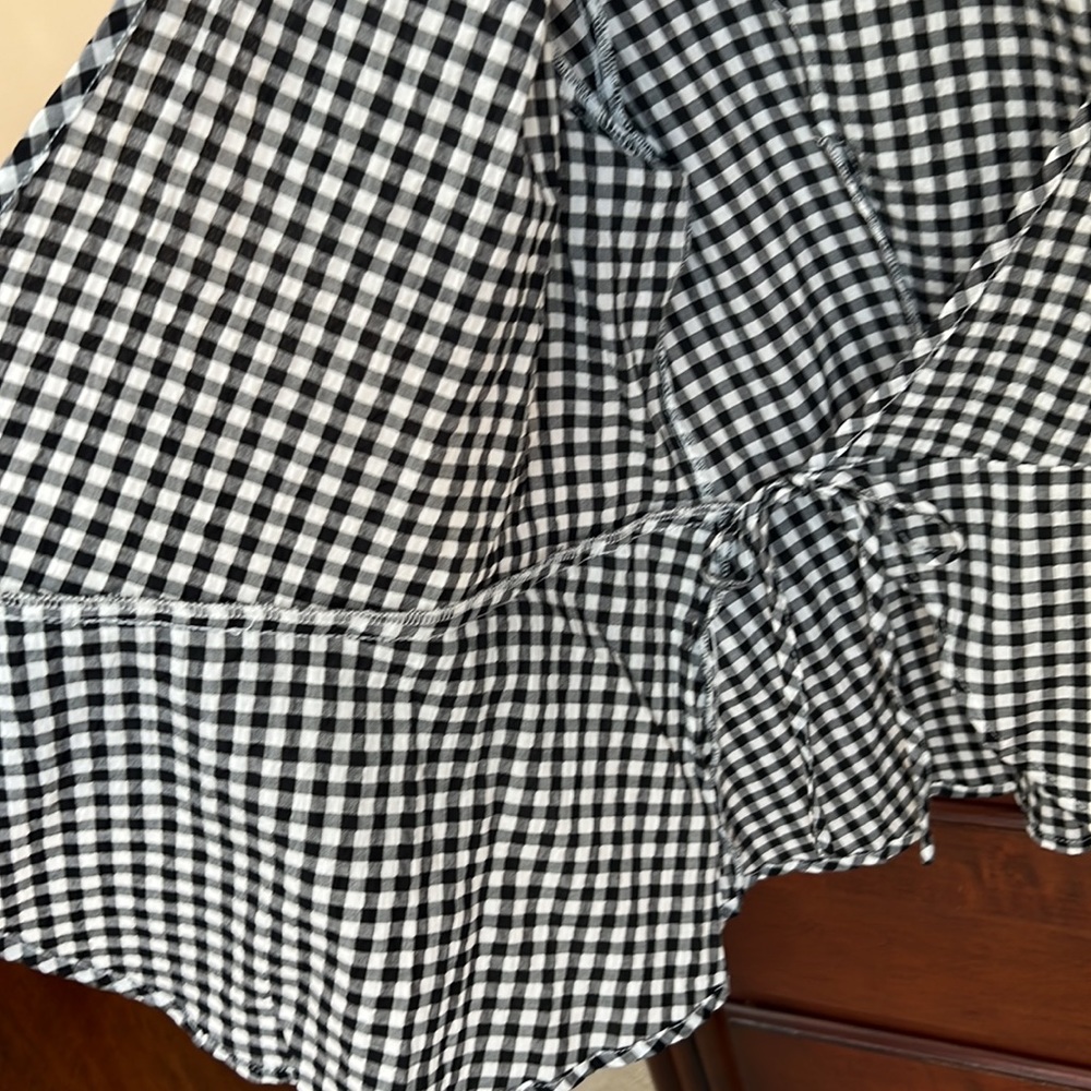 Max Studio Wrap Top - Picture 8 of 12